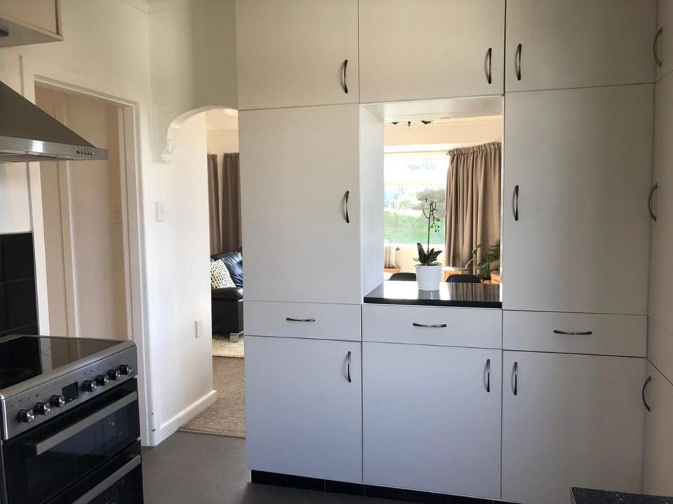 Tauranga Home & Flat for Groups - Limited Specials House in Tauranga
