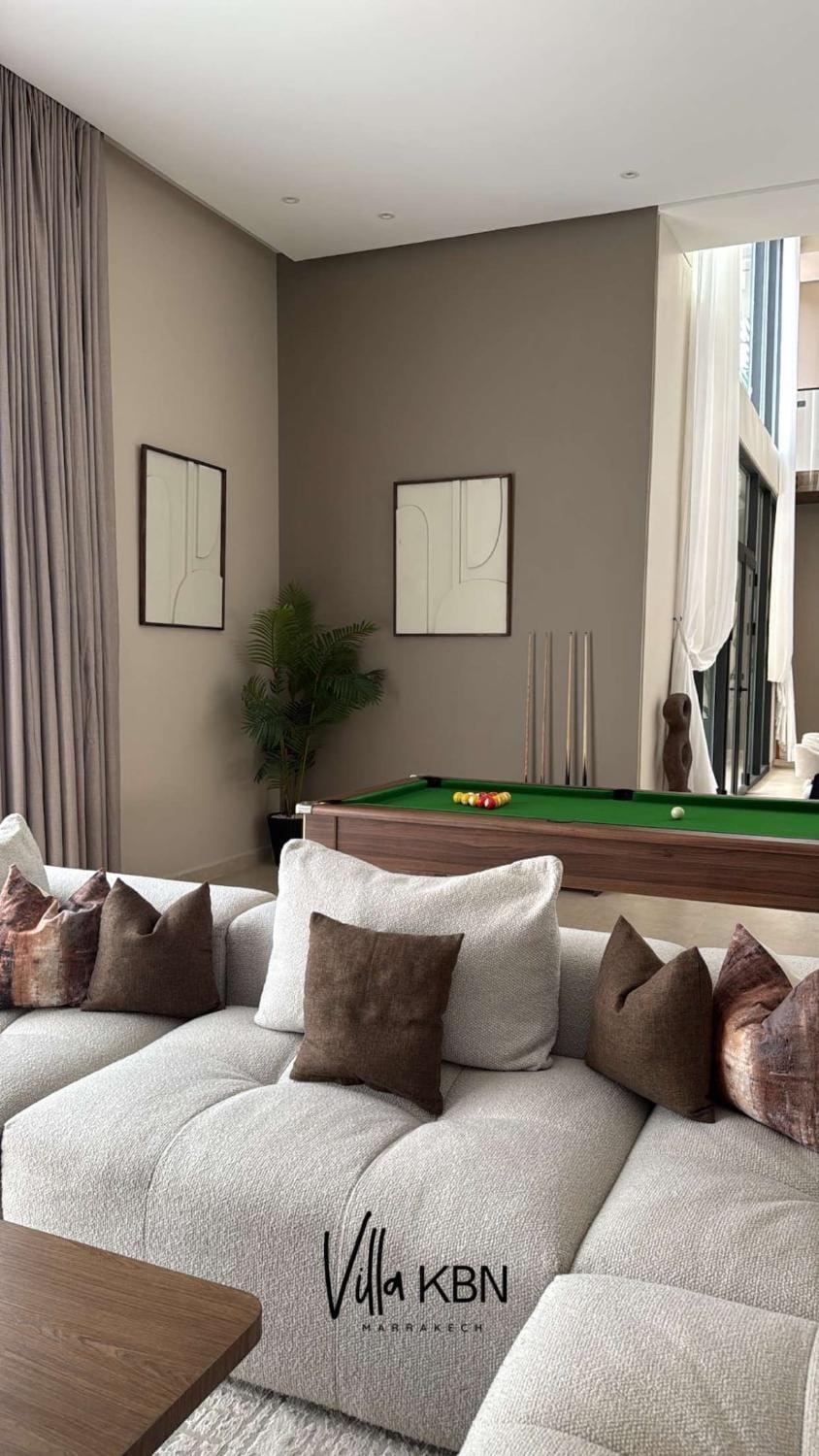 Billiard