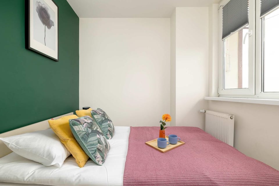 Bed, Photo of the whole room, Bedroom, pet friendly