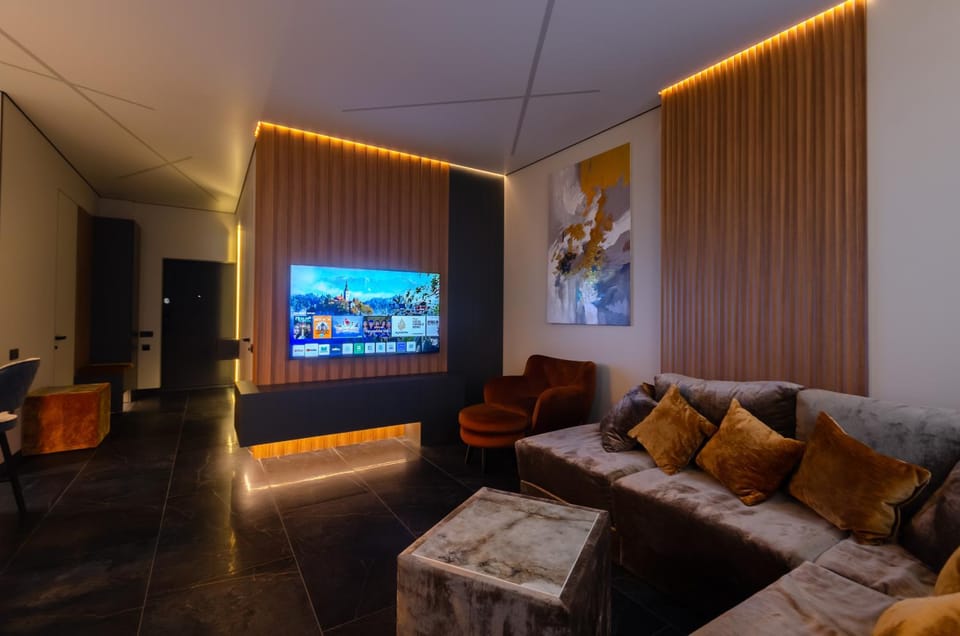 TV and multimedia, Living room