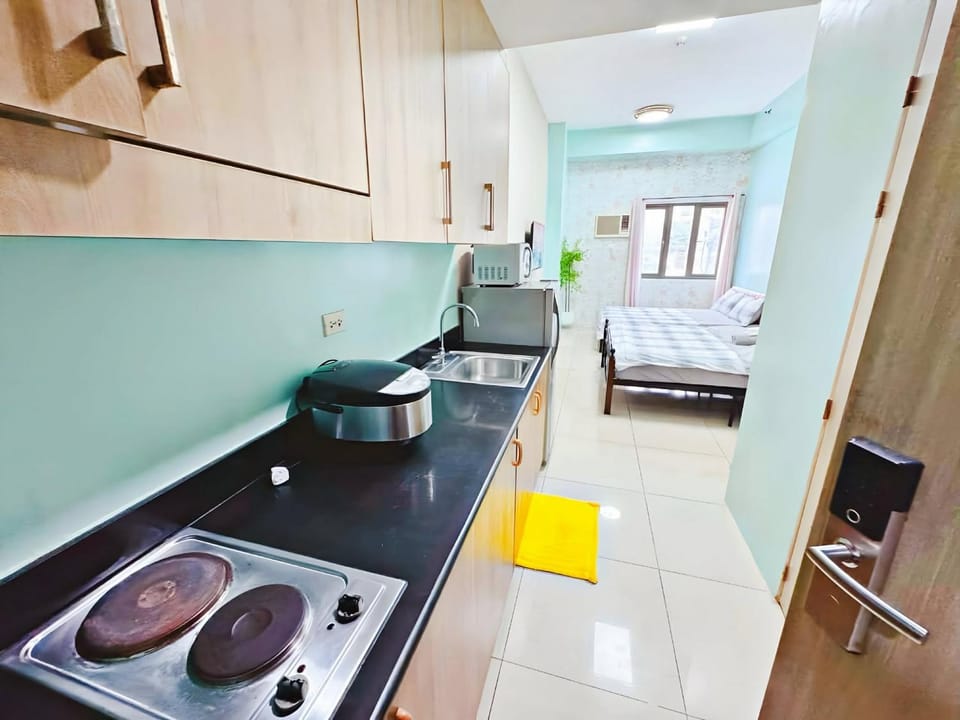 Comfort Stay Shore Residences Near MOA Apartment in Pasay