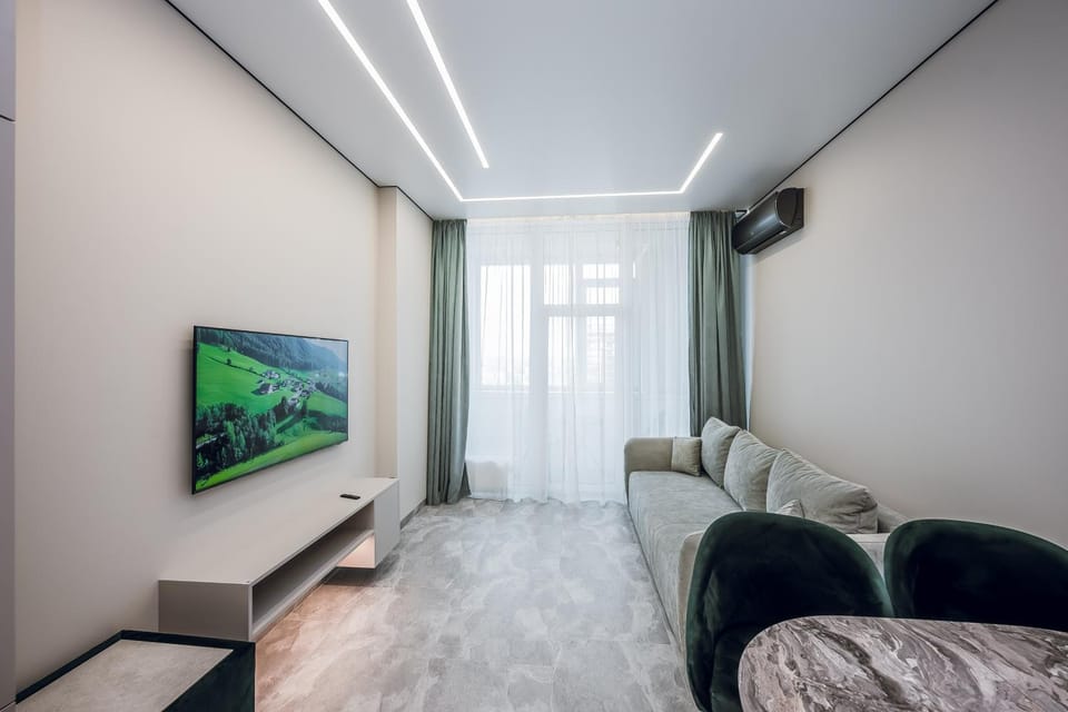 TV and multimedia, Living room, Seating area, air conditioner