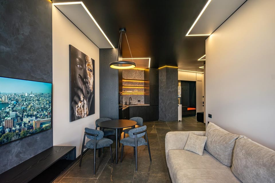 TV and multimedia, Living room, Dining area