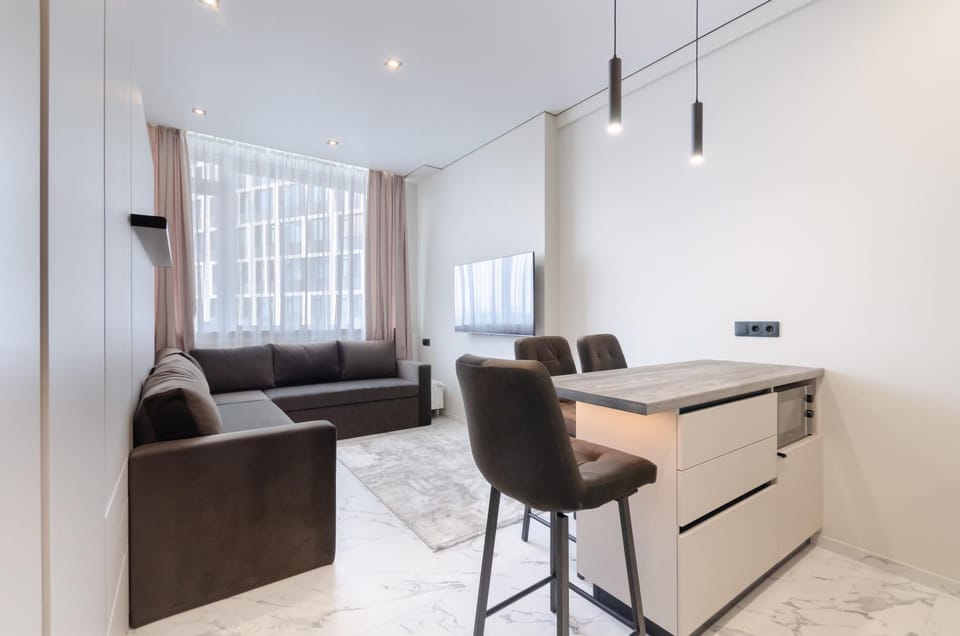 TV and multimedia, Seating area, Dining area