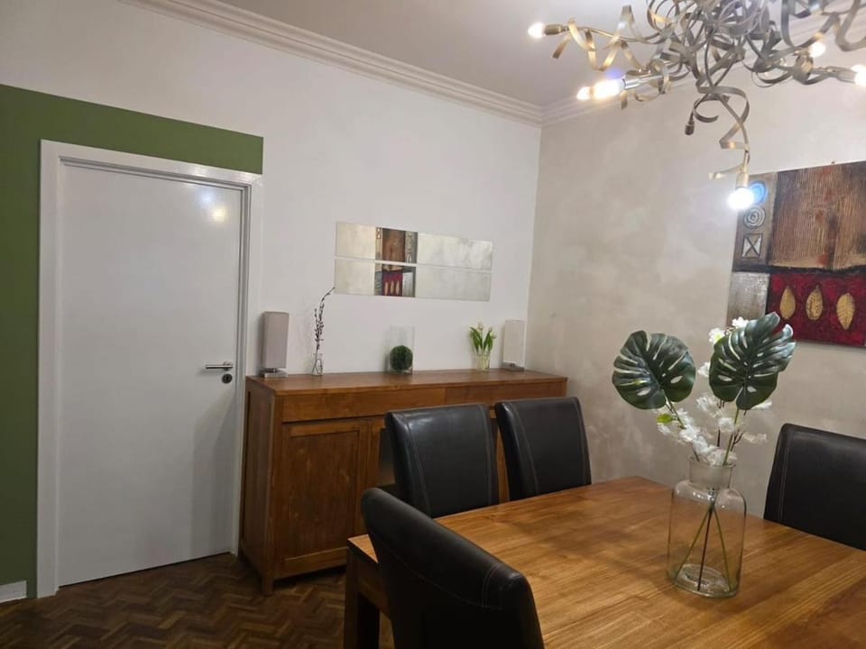 Jette - Basé en périphérie de Ville - 15min Centre Apartment in Brussels