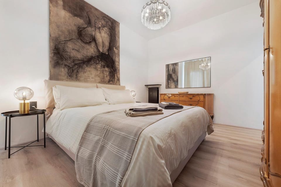 Living room, Bedroom