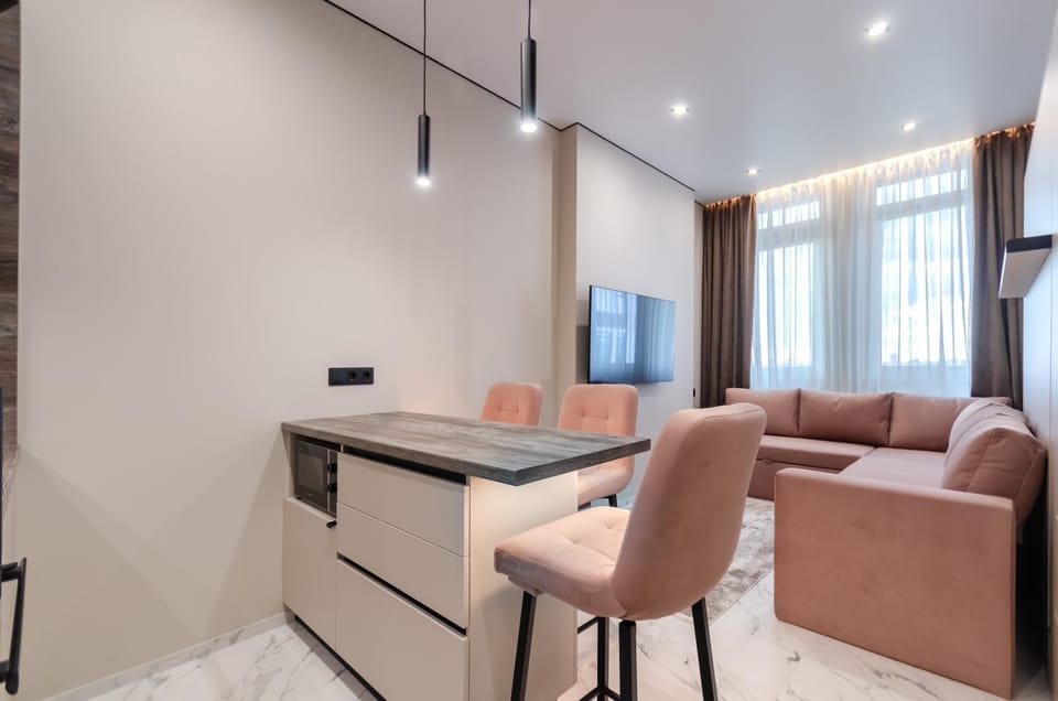 TV and multimedia, Kitchen or kitchenette, Seating area, Dining area