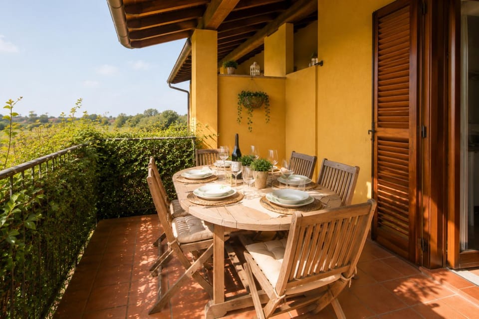 Balcony/Terrace, Dining area