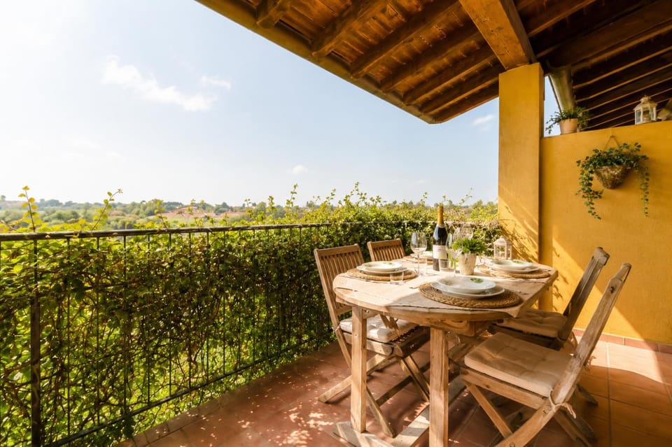 Balcony/Terrace, Dining area