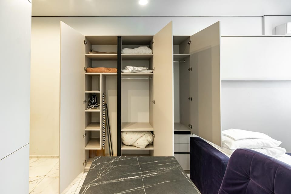 flat iron, wardrobe