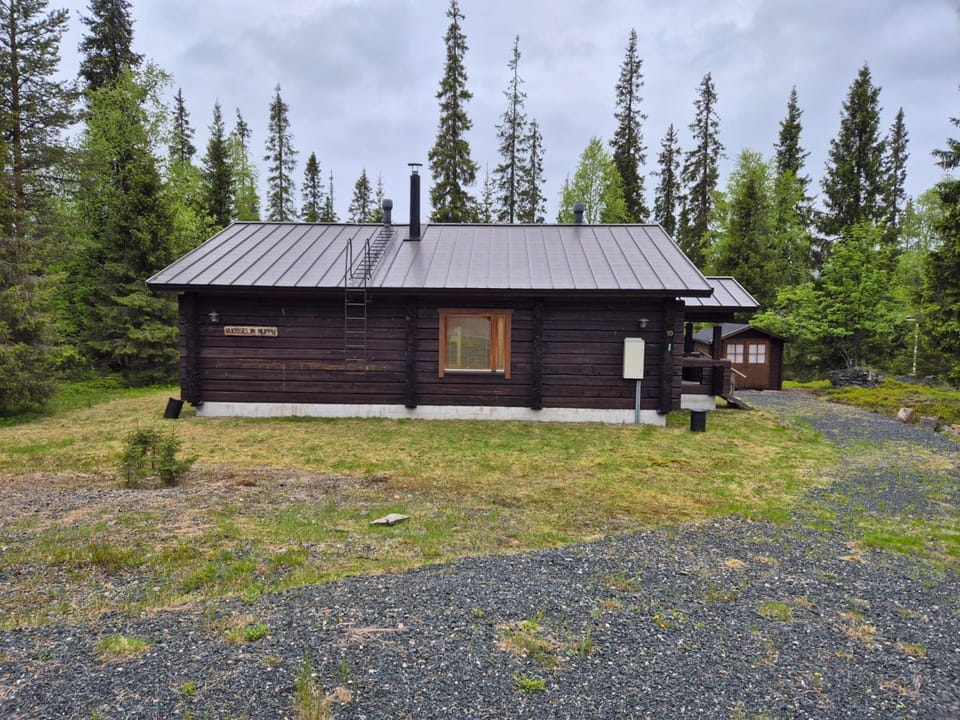 Property building, Day, Natural landscape