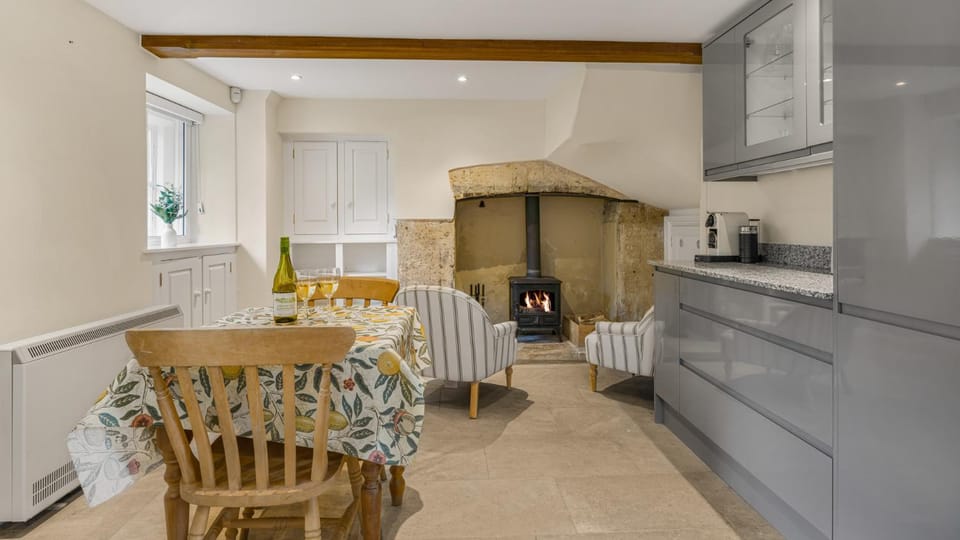 Dining area, fireplace, kitchen