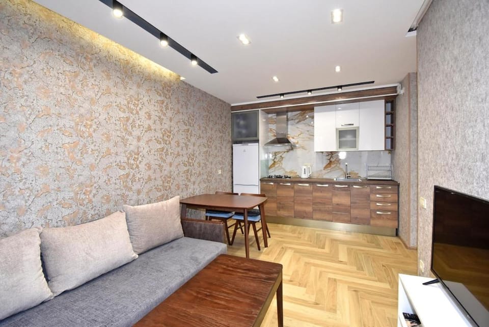 Kitchen or kitchenette, Living room, Seating area