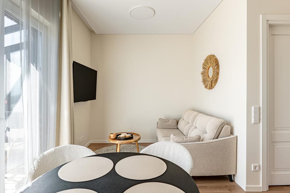 Family-Friendly Apt with Terrace I 2 BD I ᴄᴏʜᴏsᴛ Apartment in Palanga
