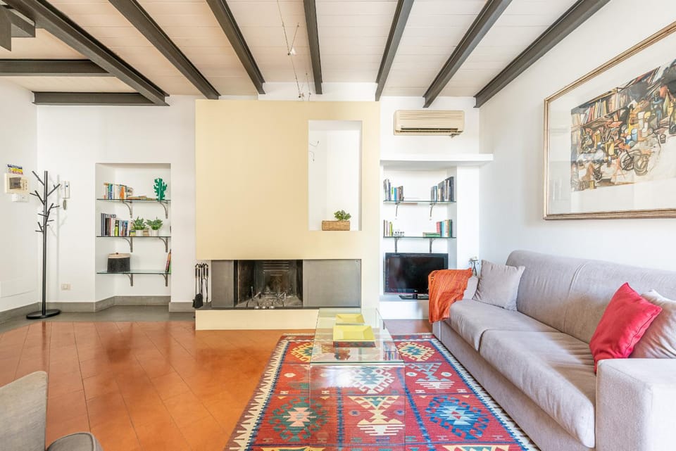 Communal lounge/ TV room, Living room
