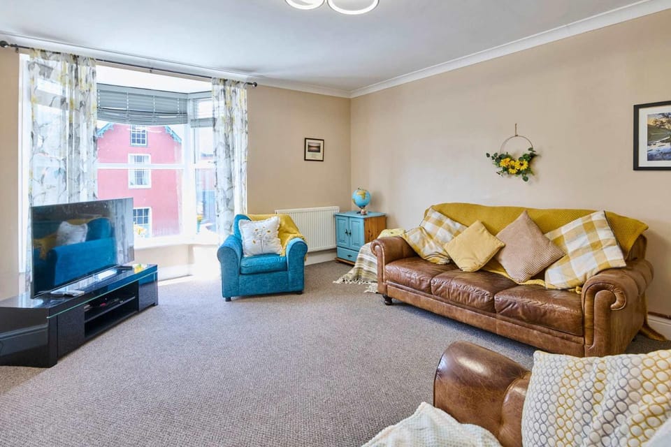 TV and multimedia, Living room