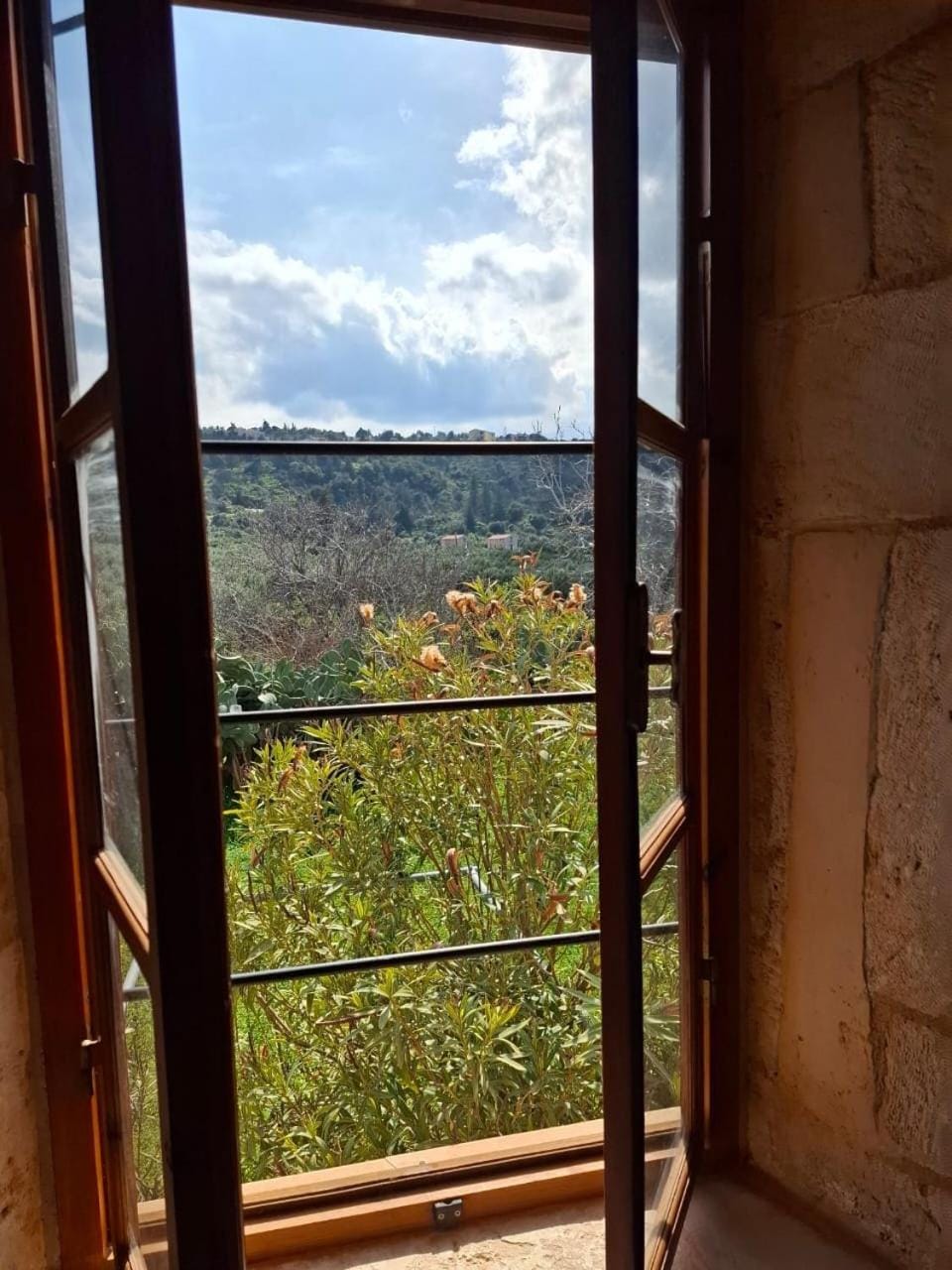 Day, Bedroom, Mountain view