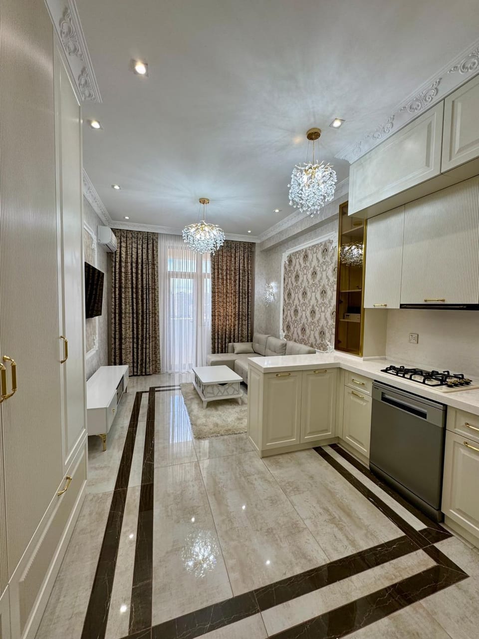 Baku Boulevard White City Apartment in Baku
