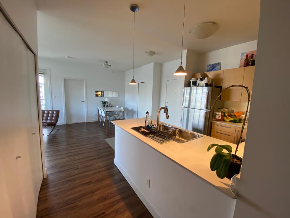 Two Rooms in Cosy Corner Unit off UBC Campus Vacation rental in Richmond