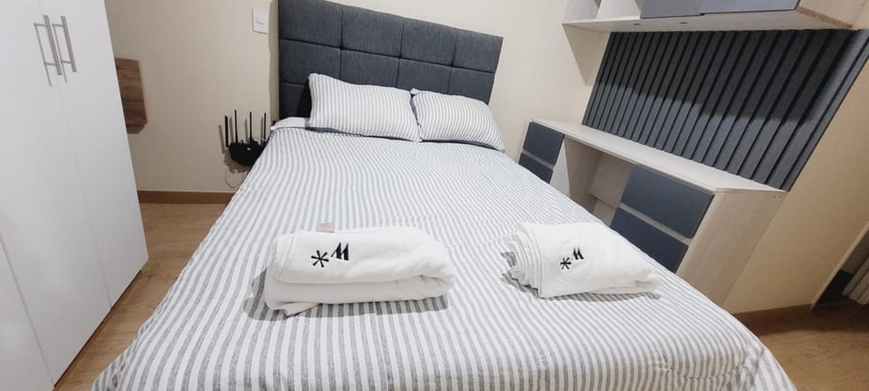 Modern two bed and two bath apartment on Av Arequipa bordering San Isidro Apartment in Lince