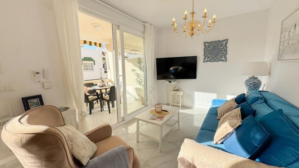 TV and multimedia, Living room, air conditioner