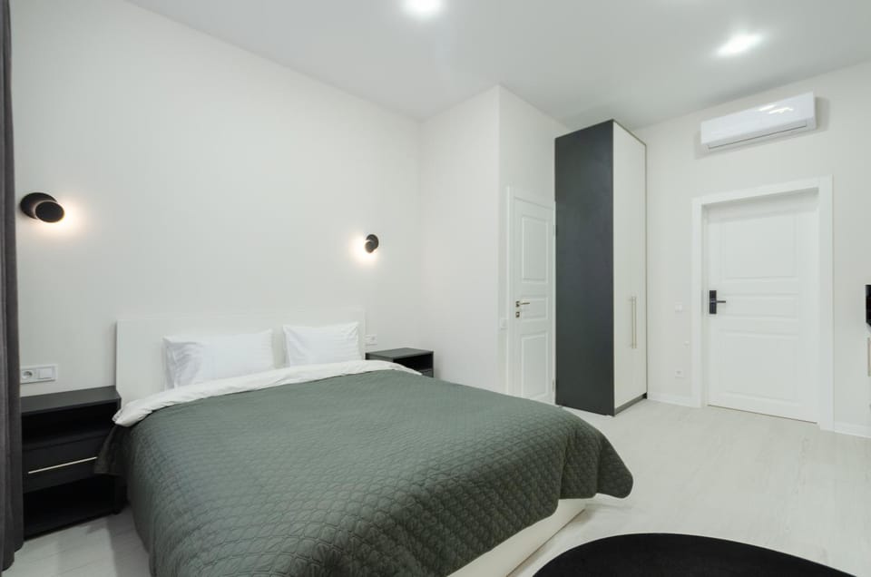 Bed, wardrobe, air conditioner
