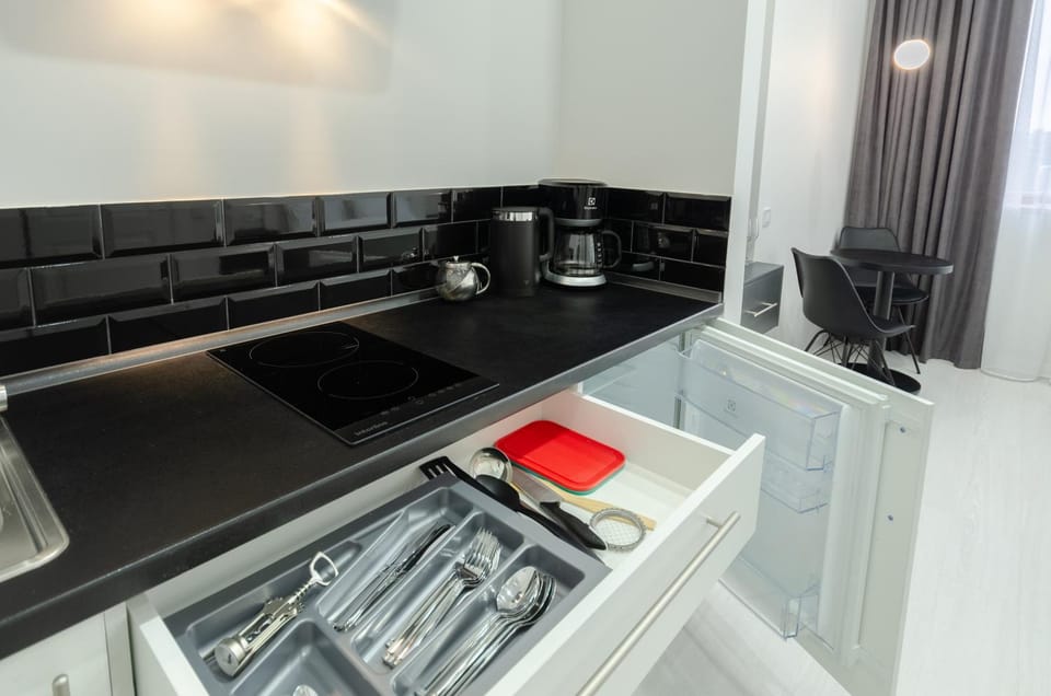 Kitchen or kitchenette, pet friendly, stove