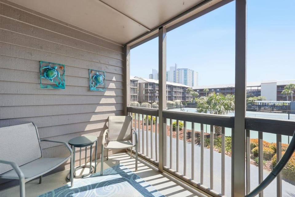 Sweet Summer Time at Tilghman with Hot Tub House in North Myrtle Beach