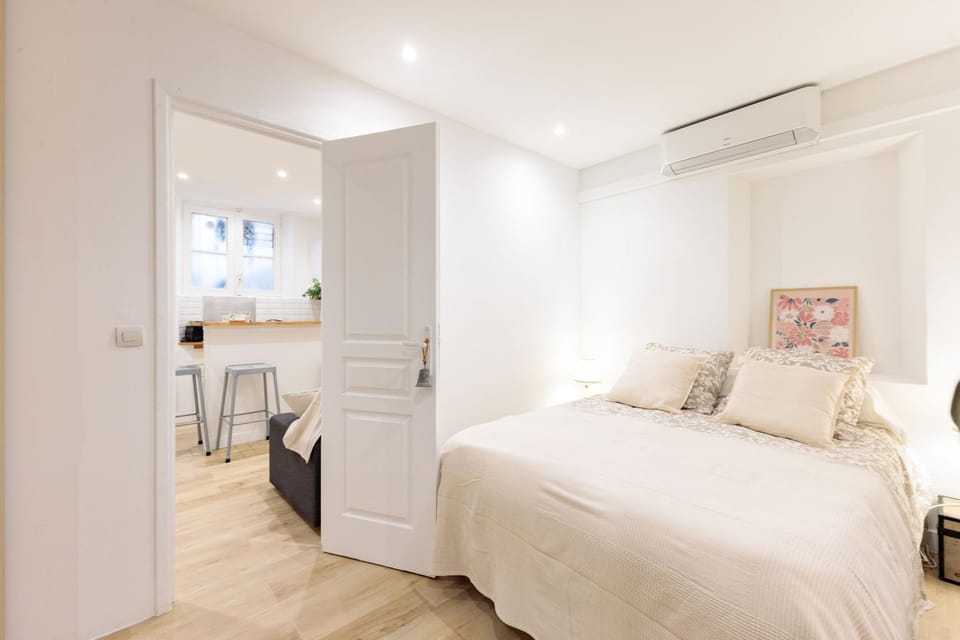 Proche Palais des Festivals, Bel Appartement by Halldis Apartment in Cannes