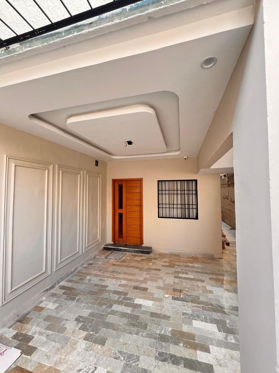 The Urban Nest Guest House Bed and Breakfast in Karachi