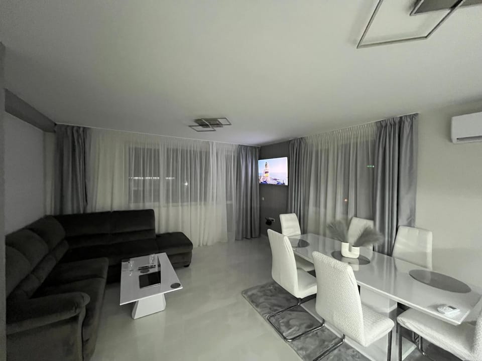 Luxury Apartament CROWN Apartment in Stara Zagora