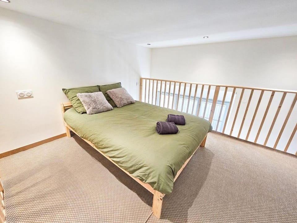 City center studio Apartment in Saint-Étienne