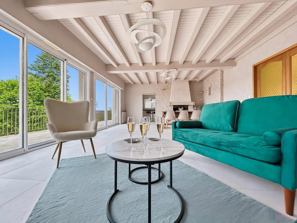 Maison, vue imprenable sur la Loire, Idéal famille House in Oudon