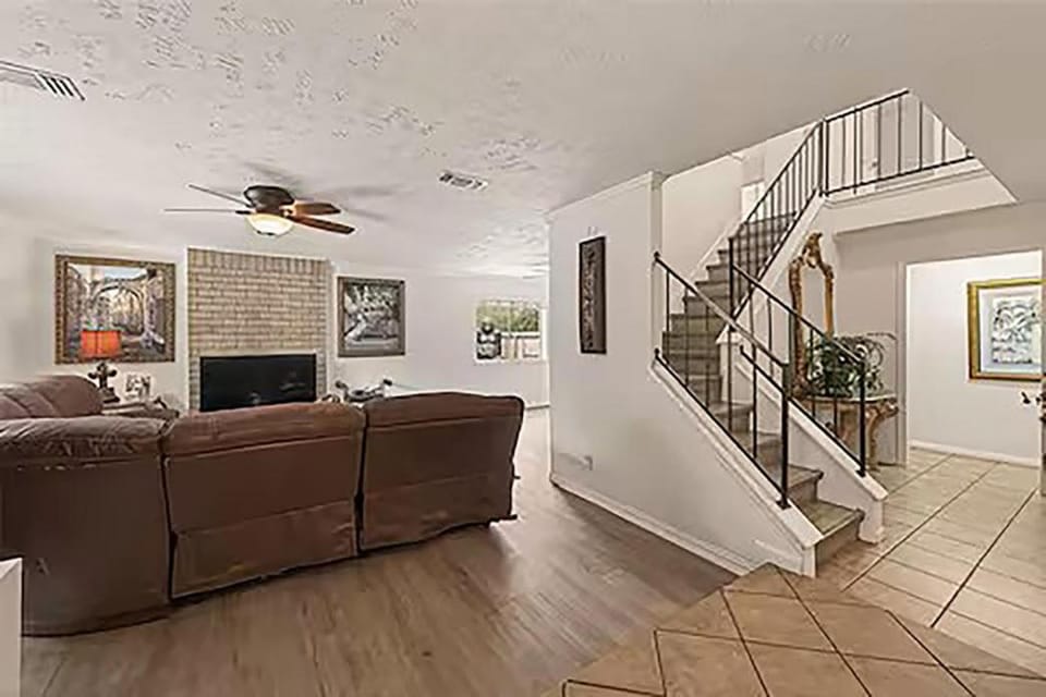 TV and multimedia, Living room