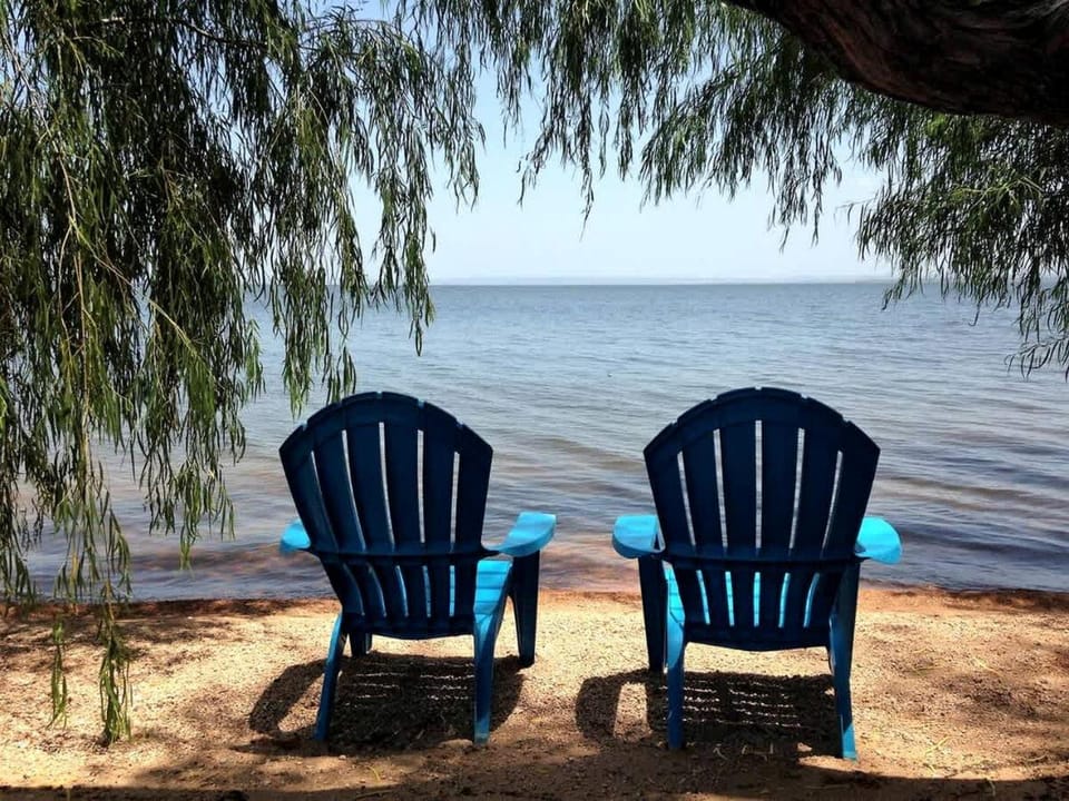 Escape to a Scenic Lakeview Cabin Near Waterfalls, Vineyards & Starry Nights in Buchanan Dam, Texas Cabin in Lake Buchanan