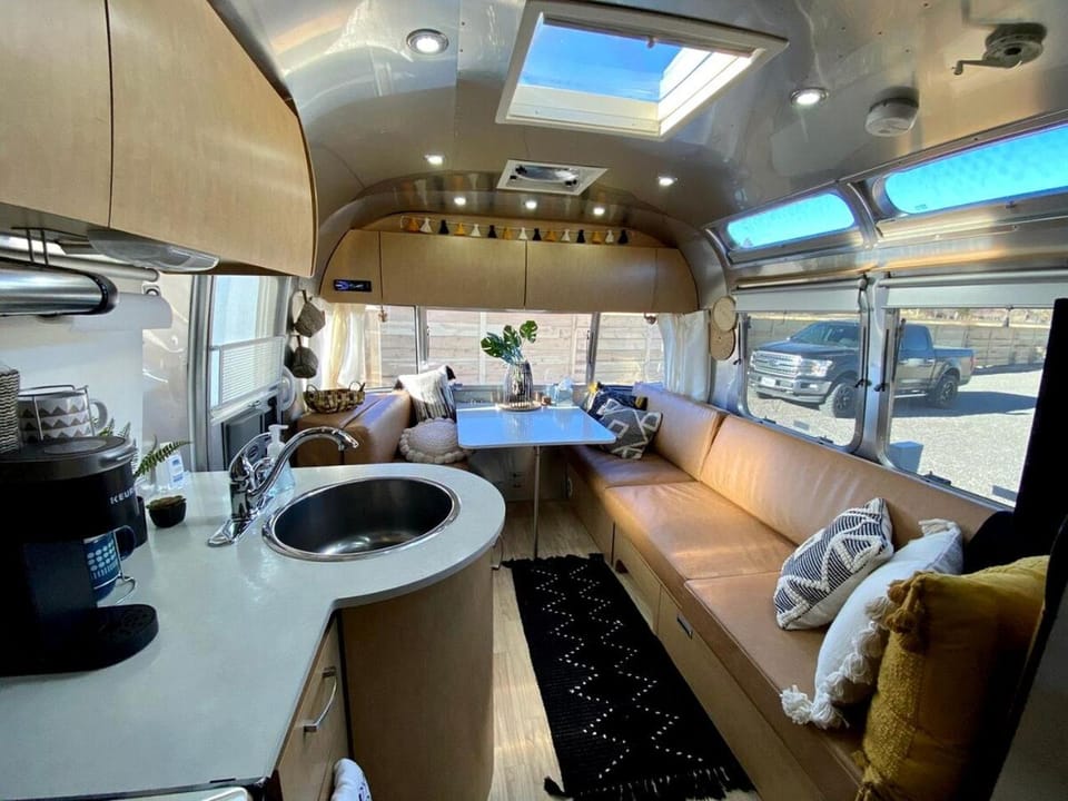 Spectacular Airstream with Fire Pit and Hot-tub in Orderville, Utah House in Orderville