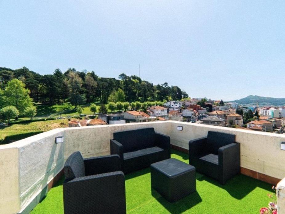 Balcony/Terrace, Garden view