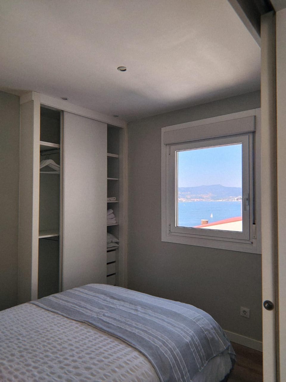 Bed, View (from property/room)