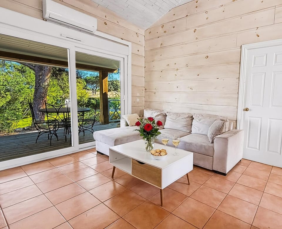 Chalet familial avec jardin & piscine Apartment in Gassin