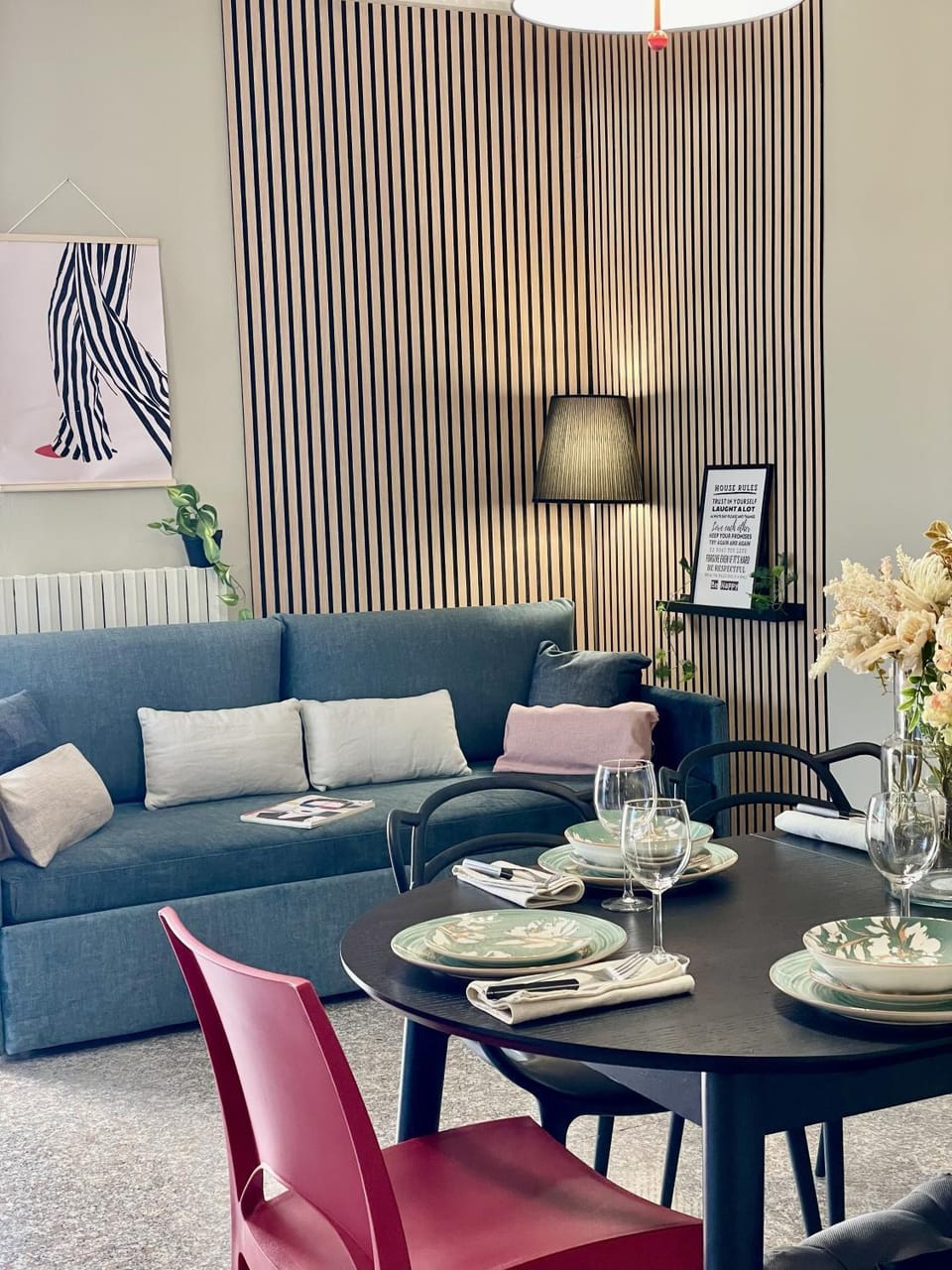 Living room, Seating area