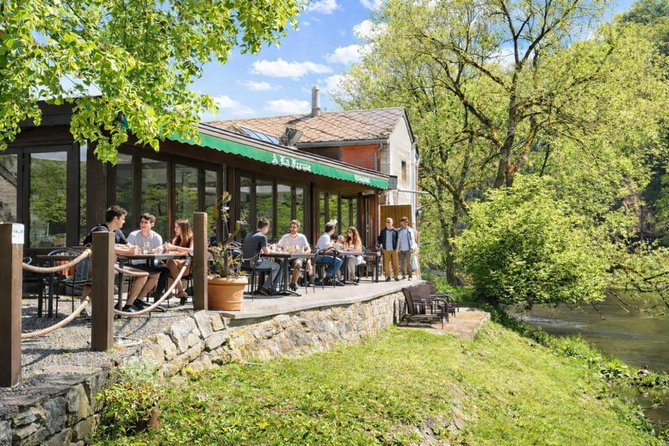 Patio, Restaurant/places to eat, Balcony/Terrace