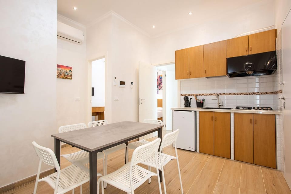 Communal kitchen, kitchen