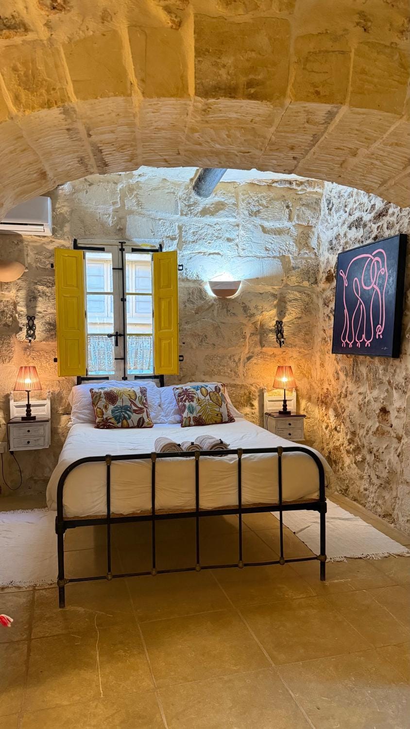 L'Artiste Guest House Bed and Breakfast in Malta