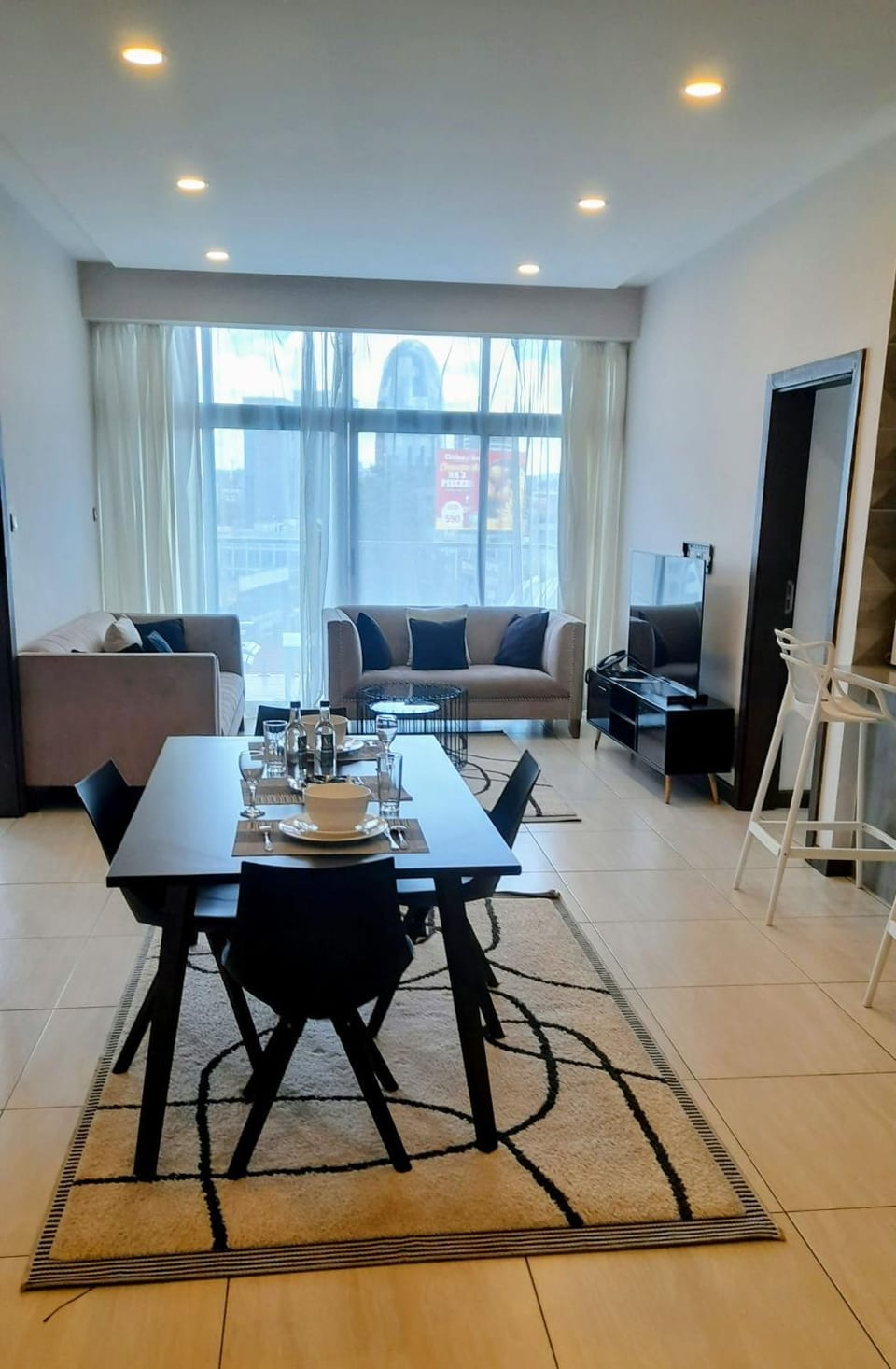 Living room, Dining area
