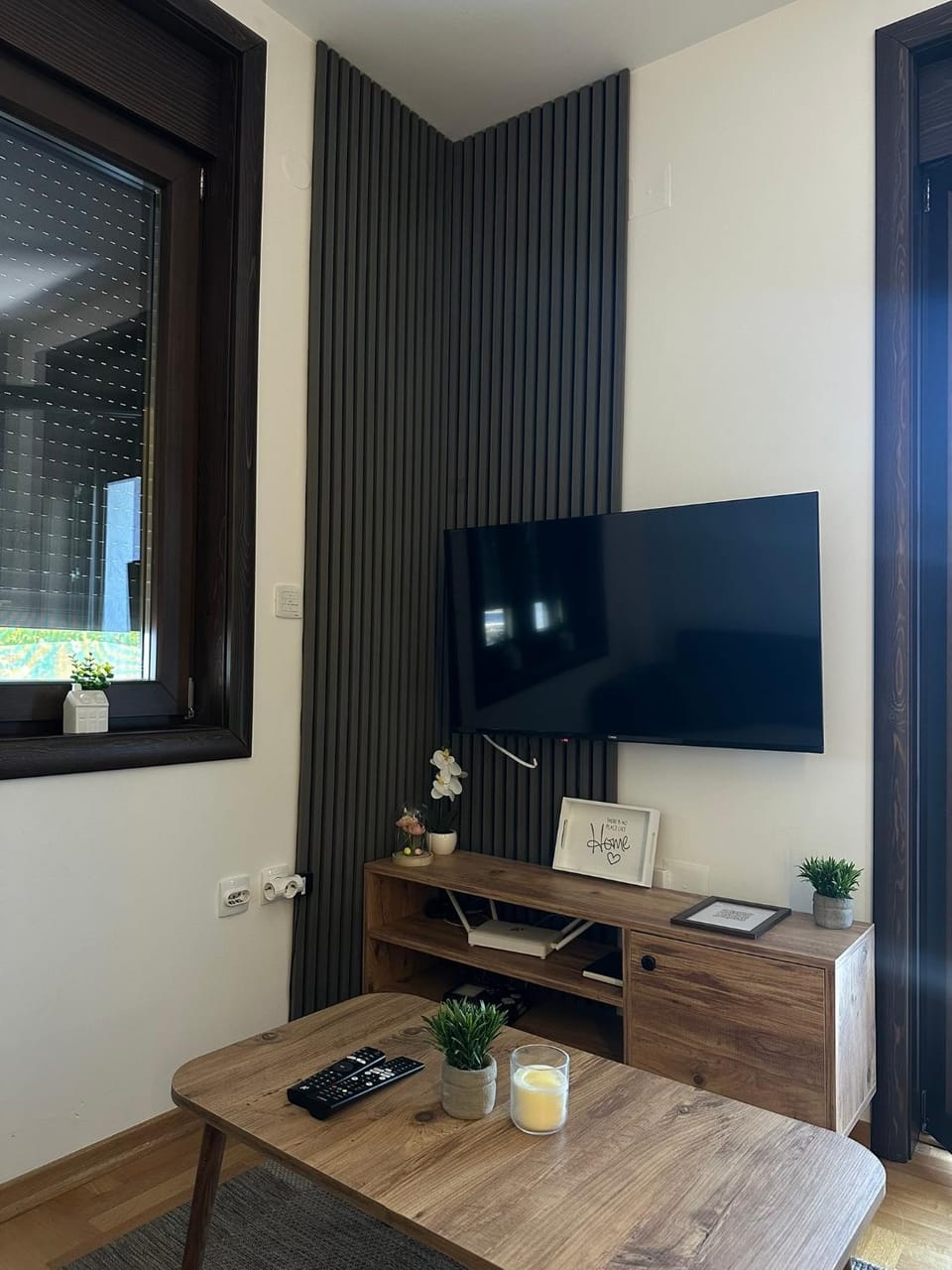Communal lounge/ TV room, TV and multimedia