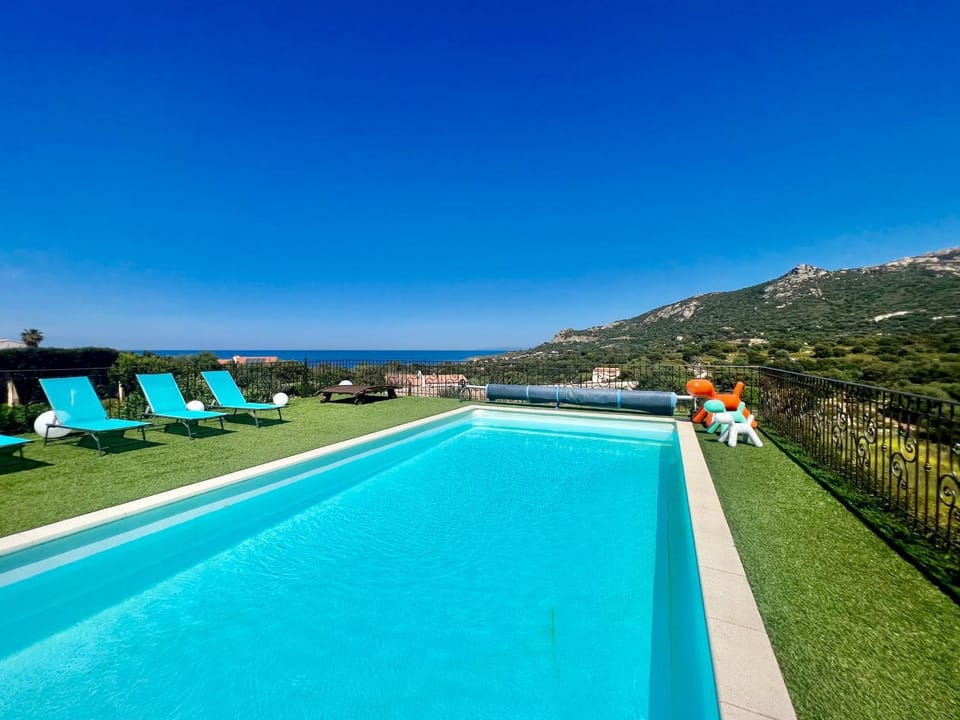 Villa Mare Monti Bed and Breakfast in Lumio