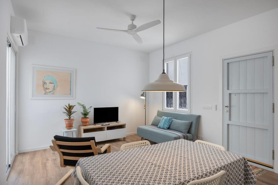 Living room, Bedroom
