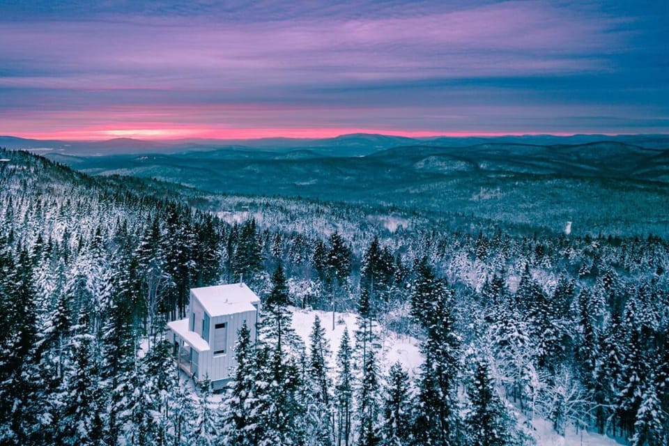 DUN - Panoramic View with Spa Near Quebec City Chalet in Quebec City