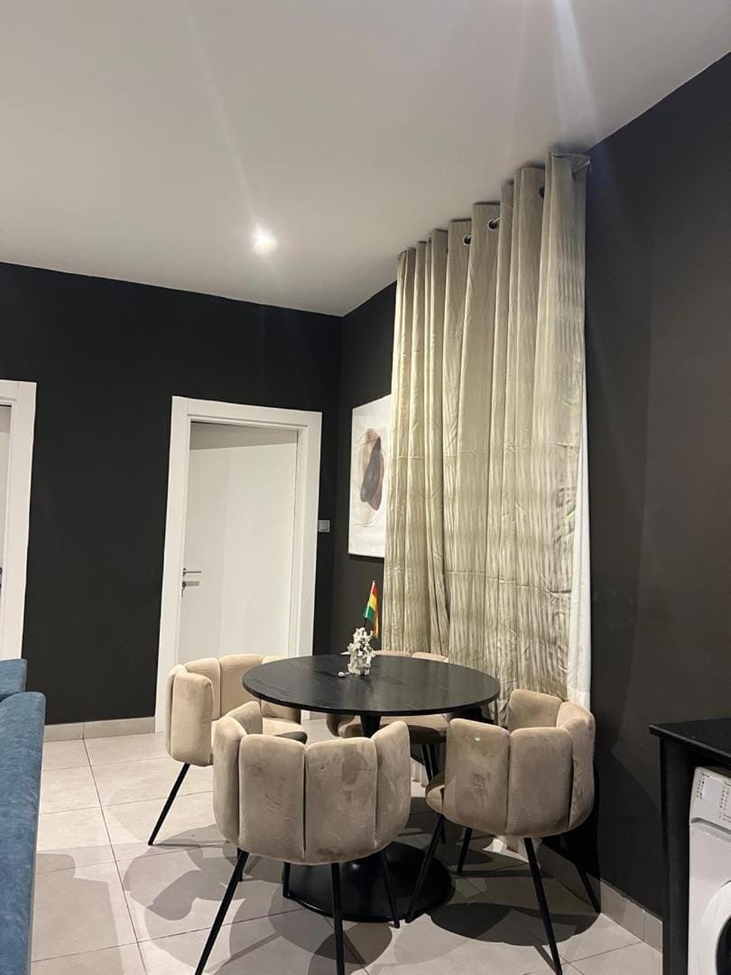 Annrealty Apartment in Accra