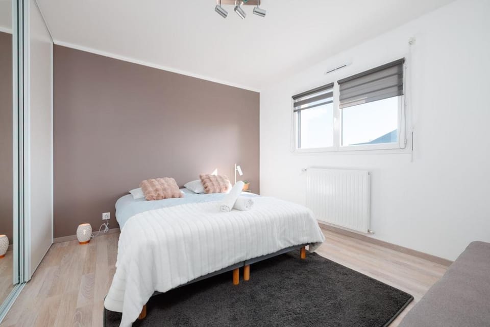 Villa des Violettes 8 personnes House in Granville